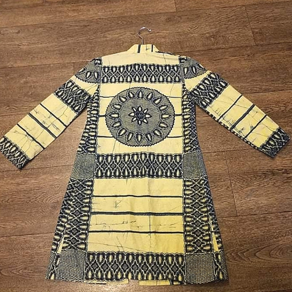 Handmade Geometric Quarter Sleeve Tunic - Picture 8 of 10